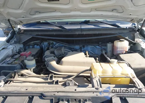 2016 Nissan Nv Cargo Nv2500 Hd Sv V6 из США, поврежденный, VIN 1N6BF0KYXGN802236